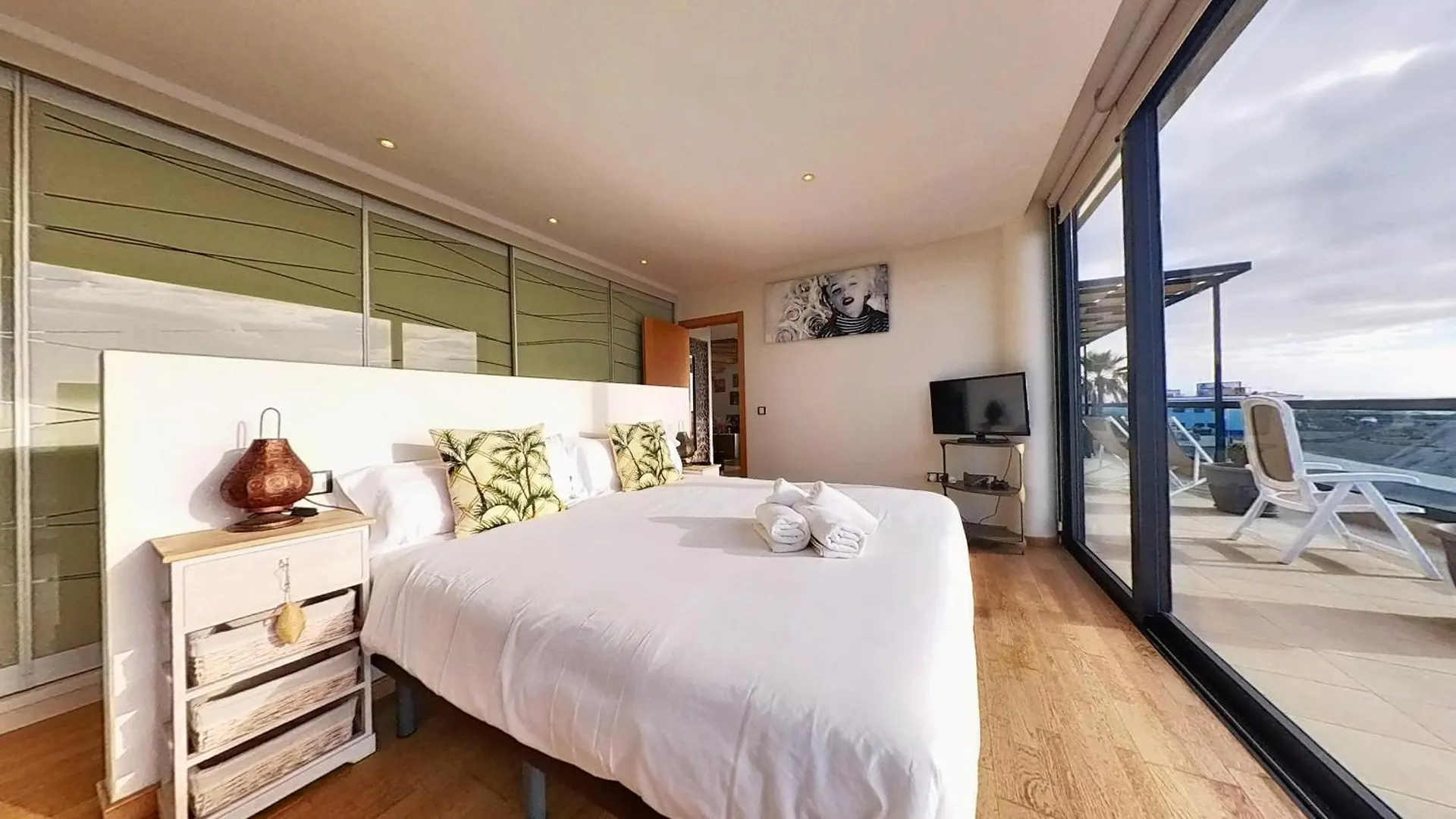 La Casa De La Playa-Best Ftv Views, By Comfortable Luxury Cotillo